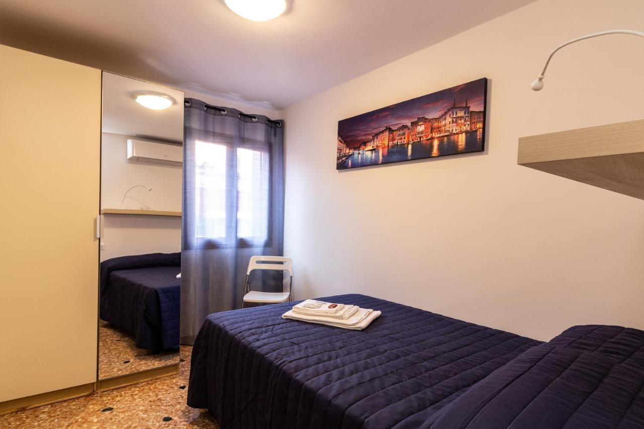 Veneziacentopercento Apartments & Rooms Bagian luar foto