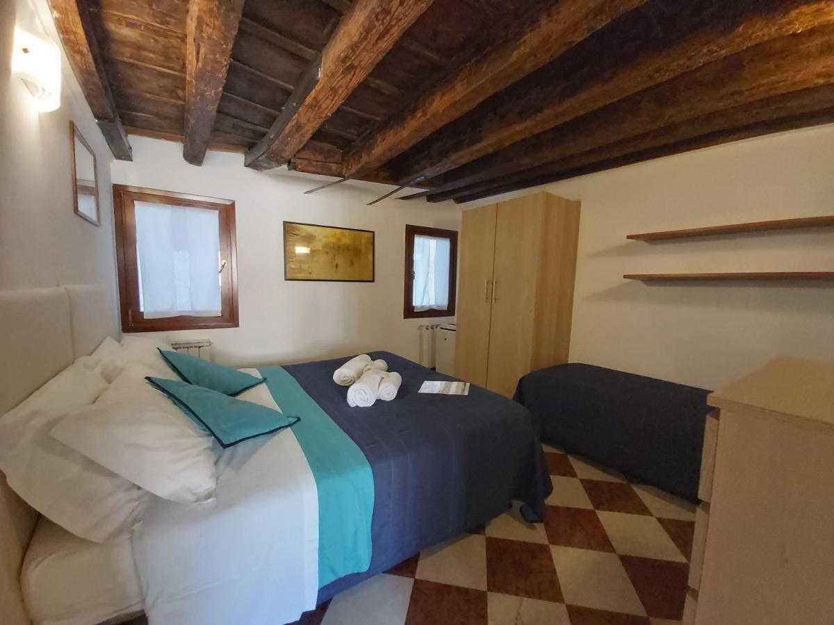 Veneziacentopercento Apartments & Rooms Bagian luar foto