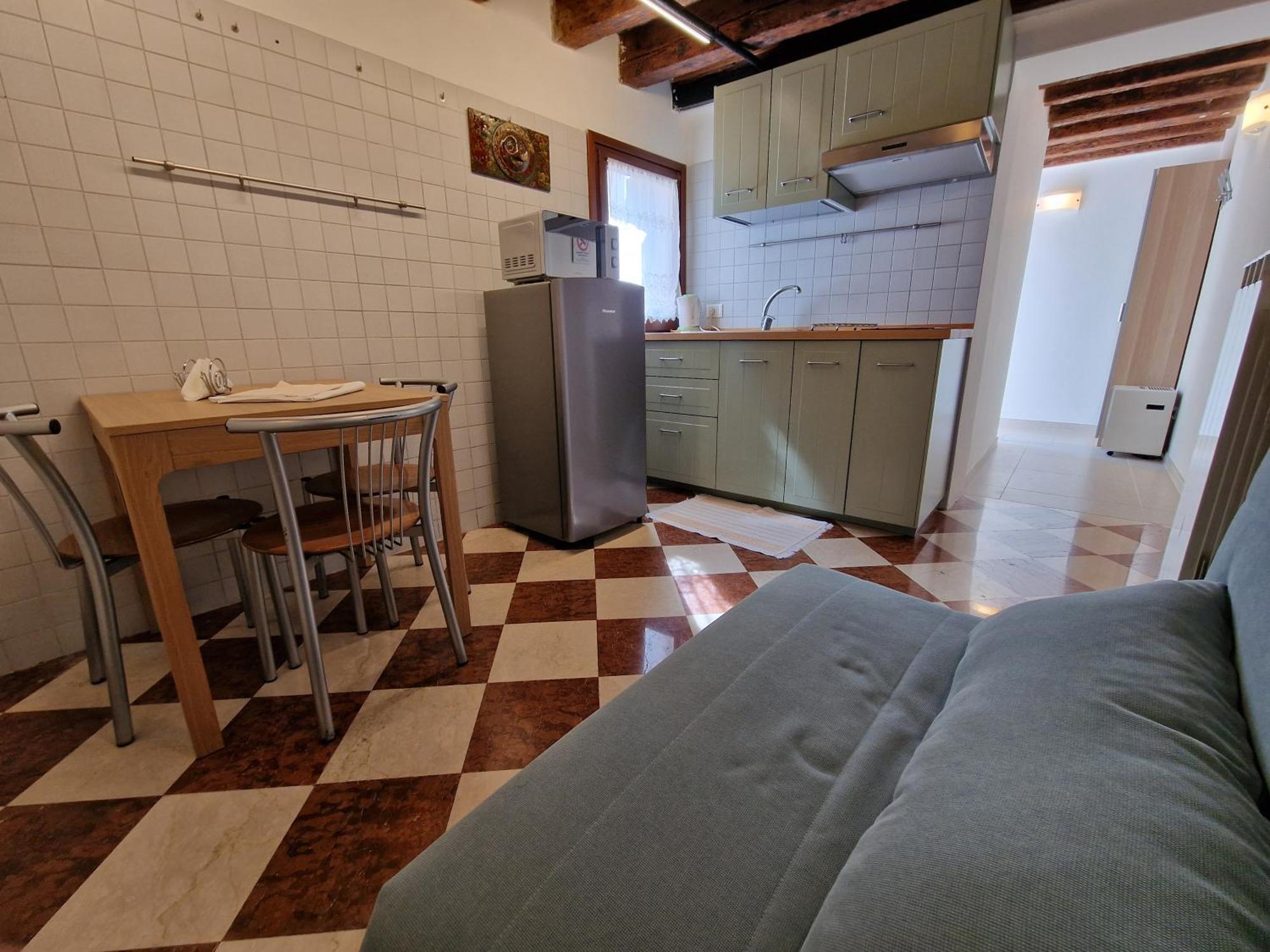 Veneziacentopercento Apartments & Rooms Bagian luar foto